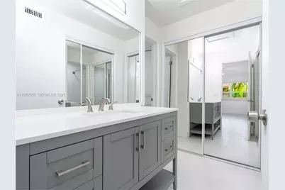 2025 Miami Rd #17, Fort Lauderdale, FL 33316 - Photo 12