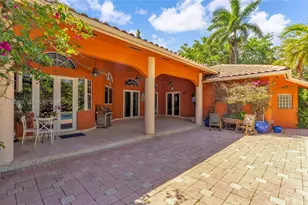 11825 S Mitchell Manor Cir, Pinecrest, FL 33156 - Photo 34