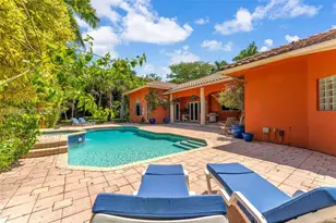 11825 S Mitchell Manor Cir, Pinecrest, FL 33156 - Photo 48