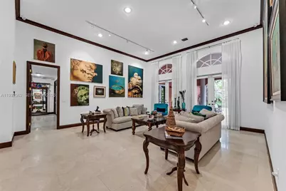 11825 S Mitchell Manor Cir, Pinecrest, FL 33156 - Photo 18