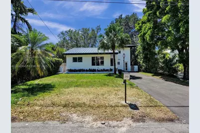 210 NE 85th St, El Portal, FL 33138 - Photo 50