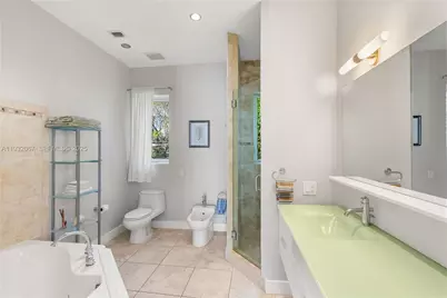 737 Alhambra Cir, Coral Gables, FL 33134 - Photo 34