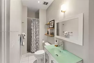 737 Alhambra Cir, Coral Gables, FL 33134 - Photo 30