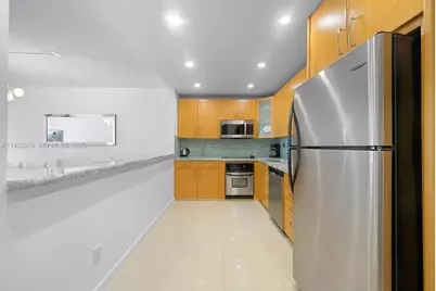 19380 Collins Ave #609, Sunny Isles Beach, FL 33160 - Photo 10