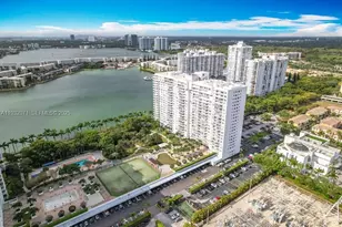 2801 NE 183rd St, Aventura, FL 33160 - Photo 54