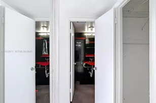 2801 NE 183rd St, Aventura, FL 33160 - Photo 32