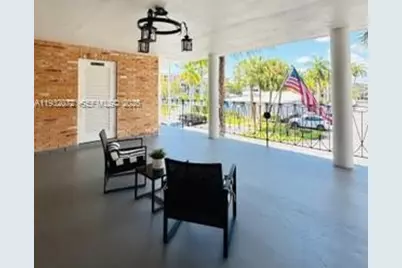 450 Paradise Isle Blvd #302, Hallandale Beach, FL 33009 - Photo 14