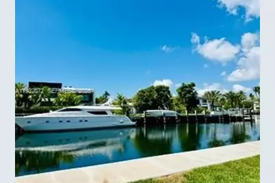 450 Paradise Isle Blvd #302, Hallandale Beach, FL 33009 - Photo 26