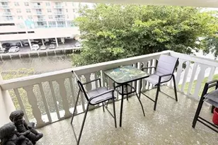 450 Paradise Isle Blvd, Hallandale Beach, FL 33009 - Photo 12