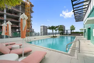 11 NE 6th St, Miami, FL 33132 - Photo 26
