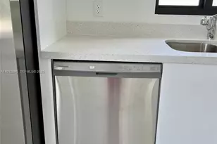 11982 SW 213th St, South Miami, FL 33177 - Photo 20