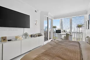 1000 Island Blvd, Aventura, FL 33160 - Photo 24