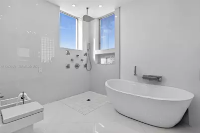 1000 Island Blvd #PH9, Aventura, FL 33160 - Photo 56