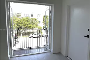 1786 SW 9th St, Miami, FL 33135 - Photo 8