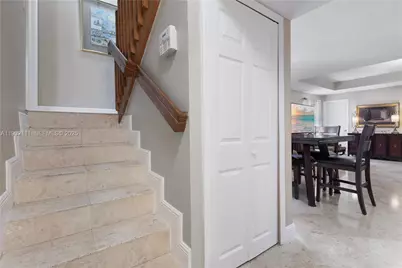 929 SW 11th St #H-2, Miami, FL 33129 - Photo 12