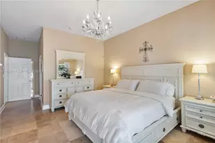 929 SW 11th St, Miami, FL 33129 - Photo 24