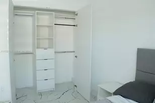 9670 Glacier Dr, Miramar, FL 33025 - Photo 16