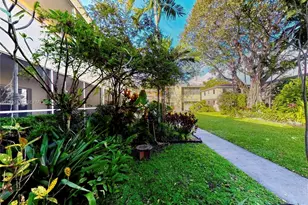 726 NE 92nd St, Miami Shores, FL 33138 - Photo 30