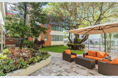 10210 Collins Ave #306, Bal Harbour, FL 33154 - Photo 1