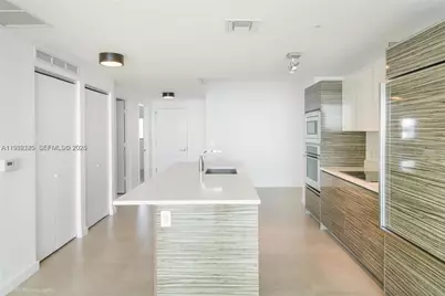 460 NE 28th St #806, Miami, FL 33137 - Photo 8