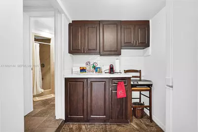 6266 SW 42nd St, South Miami, FL 33155 - Photo 26