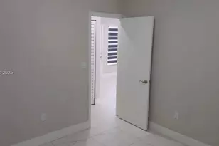 12193 SW 10th St, Miami, FL 33184 - Photo 10