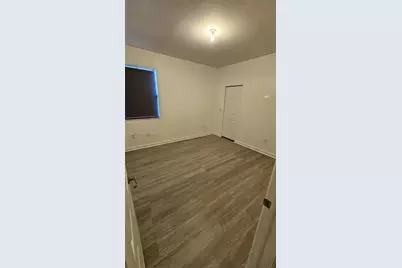 8785 NW 116th Ct #1, Doral, FL 33178 - Photo 10