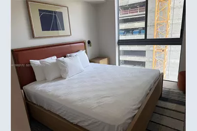 11 NE 6th St #802, Miami, FL 33132 - Photo 6