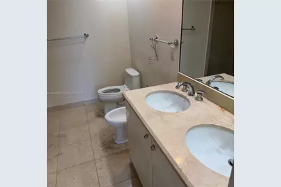 19400 Turnberry Way #1621, Aventura, FL 33180 - Photo 8