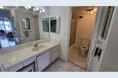 3800 S Ocean Dr #1117, Hollywood, FL 33019 - Photo 8