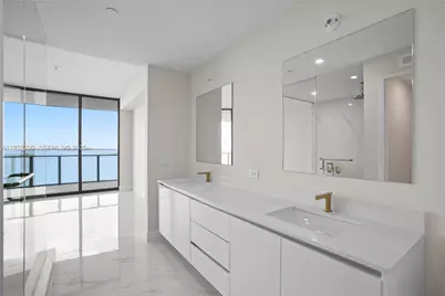 700 NE 24th St #602, Miami, FL 33137 - Photo 32