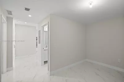 700 NE 24th St #602, Miami, FL 33137 - Photo 20