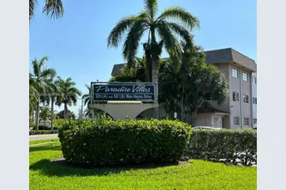 501 Blue Heron Dr #310-A, Hallandale Beach, FL 33009 - Photo 1