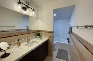 3944 NE 167th St, North Miami Beach, FL 33160 - Photo 14