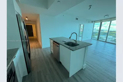 888 Biscayne Blvd #709, Miami, FL 33132 - Photo 14