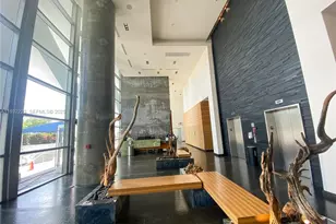 888 Biscayne Blvd, Miami, FL 33132 - Photo 2