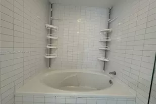 888 Biscayne Blvd, Miami, FL 33132 - Photo 24