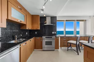 881 Ocean Dr, Key Biscayne, FL 33149 - Photo 10