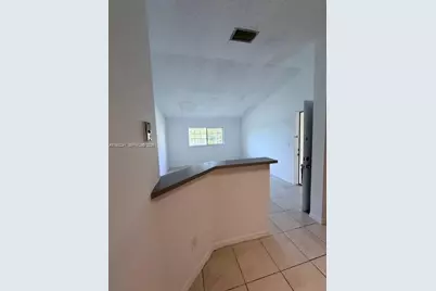 3650 N 56th Ave #516, Hollywood, FL 33021 - Photo 6