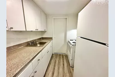 13455 NE 6th Ave #311, North Miami, FL 33161 - Photo 6