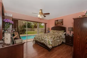 8404 SW 102nd Pl, Miami, FL 33173 - Photo 18