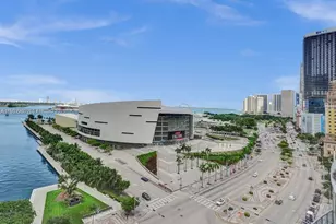 888 Biscayne Blvd, Miami, FL 33132 - Photo 18