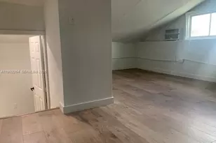 10 NE 59th St, Miami, FL 33137 - Photo 20