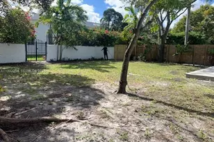 10 NE 59th St, Miami, FL 33137 - Photo 4