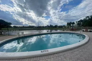 2500 NE 48th Ln, Fort Lauderdale, FL 33308 - Photo 38