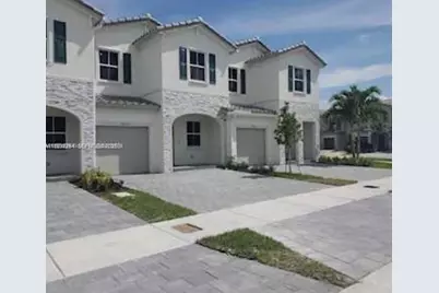 1114 SE 27th Ter #., Homestead, FL 33035 - Photo 2