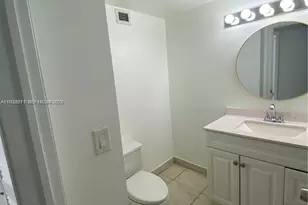 2500 Parkview Dr, Hallandale Beach, FL 33009 - Photo 6