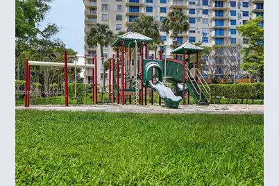 11113 Biscayne Blvd #351, Miami, FL 33181 - Photo 48