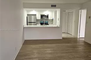 8180 Geneva Ct, Doral, FL 33166 - Photo 6