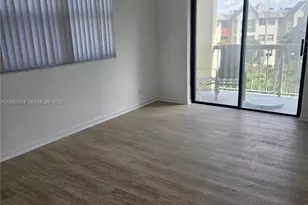 8180 Geneva Ct, Doral, FL 33166 - Photo 8